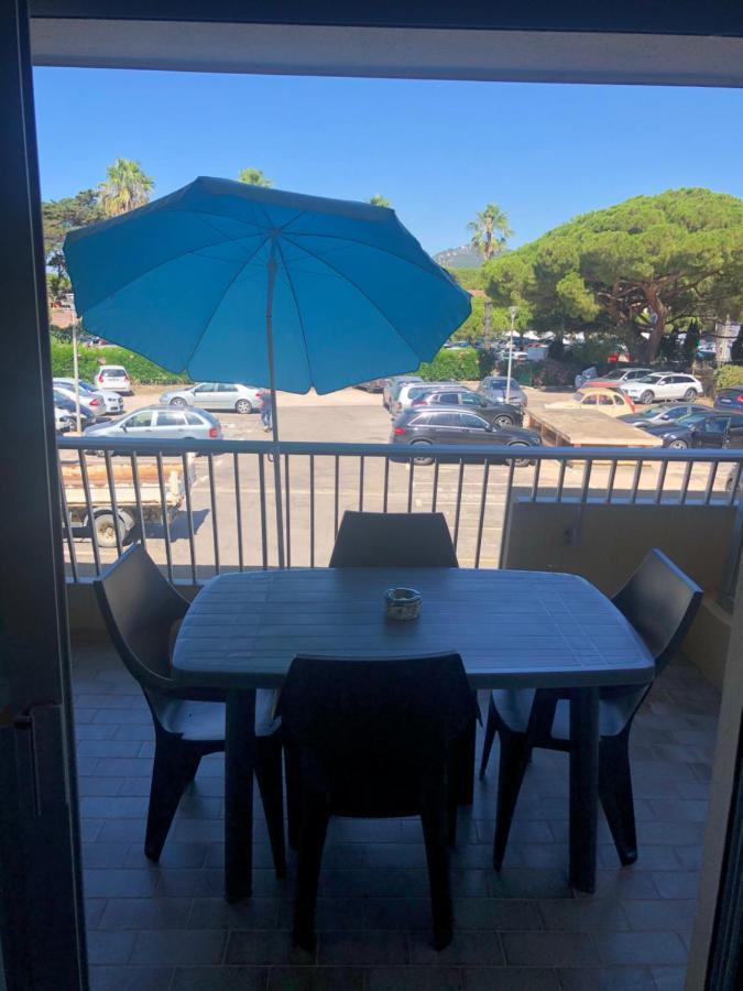 Studio Port De Hyeres Proche Des Plages Екстериор снимка
