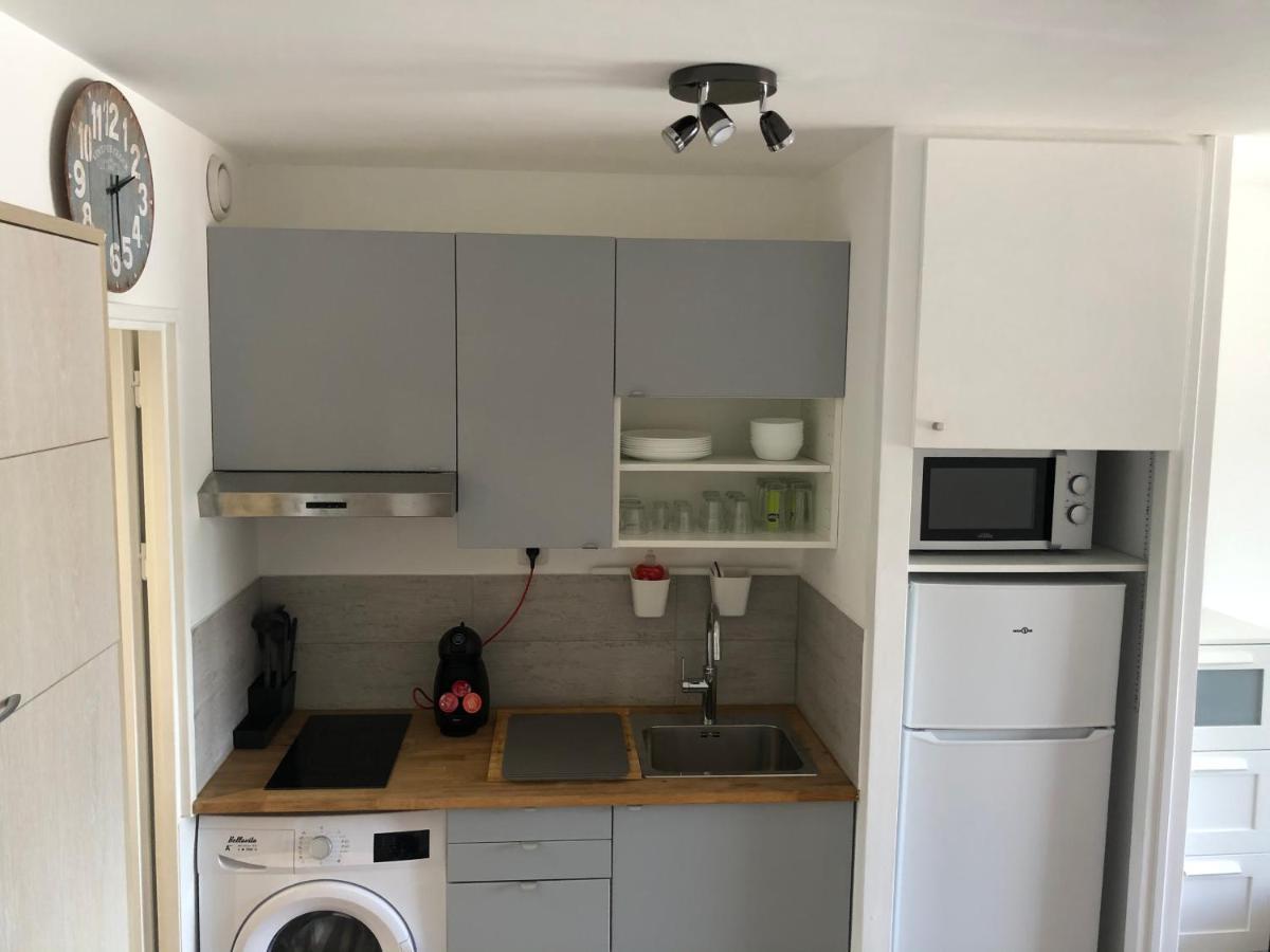 Studio Port De Hyeres Proche Des Plages Екстериор снимка