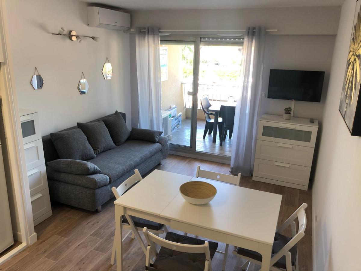 Studio Port De Hyeres Proche Des Plages Екстериор снимка