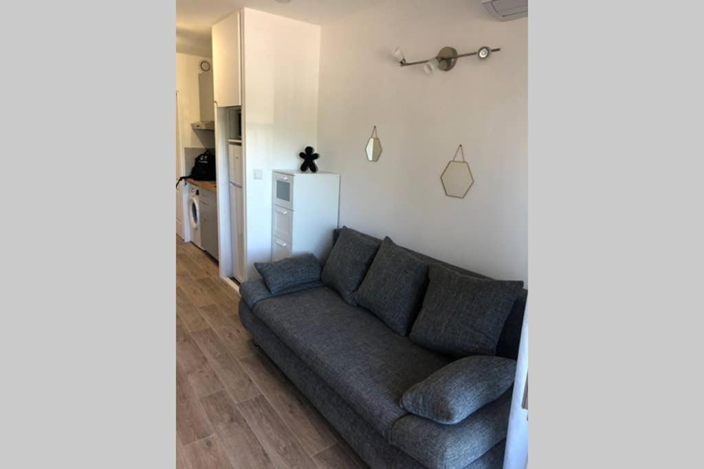 Studio Port De Hyeres Proche Des Plages Екстериор снимка